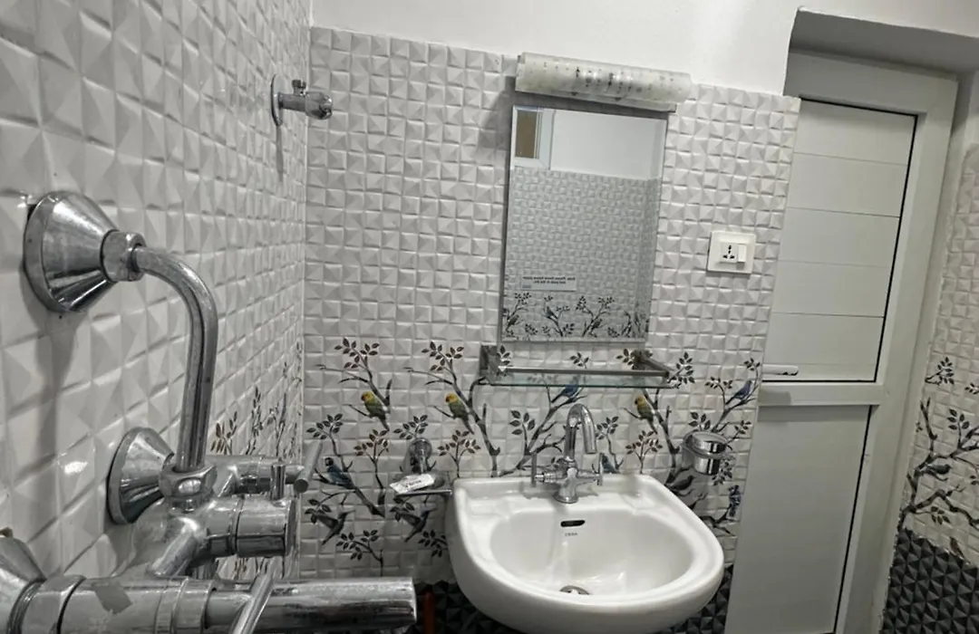 Norbu Hotel-1